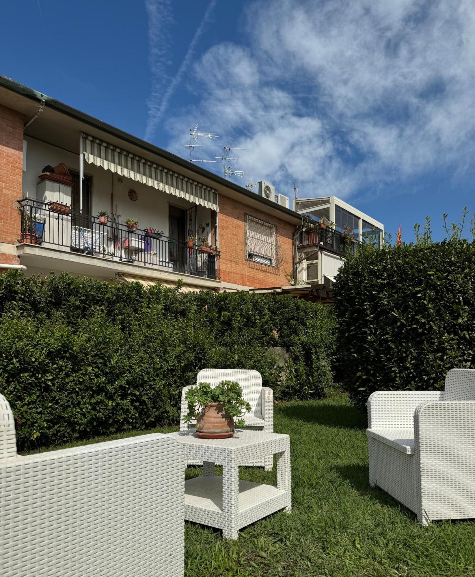 Hotel Lucy'S House, Elegante Alloggio Rustico Con Tutti I Comfort Moderni A Pisa Exterior foto